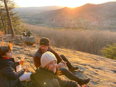 Play in the Mountains: 10% off Day Hikes