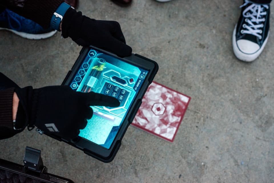 Use the QR code to experience our holograms and virtual reality Use the QR code to experience our holograms and virtual reality