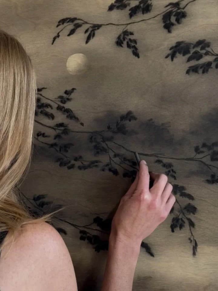 A glimpse at the process behind one of Linsey's pieces, "As Sure as the Moon" A glimpse at the process behind one of Linsey's pieces, "As Sure as the Moon"