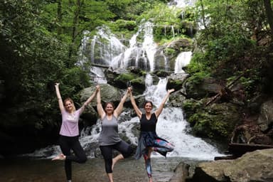 10% OFF YOGA MEDITATION HIKING MICRO RETREATS™