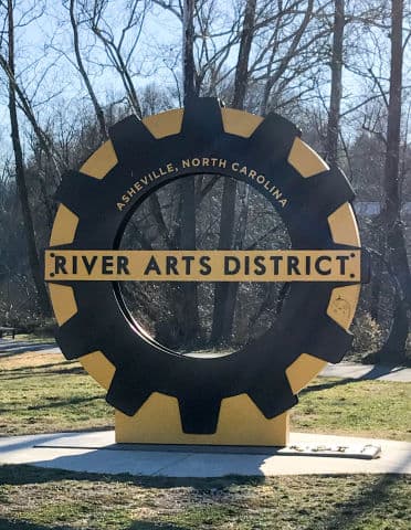 #4 Interact with artists in their studio's on our River Arts Tour #4 Interact with artists in their studio's on our River Arts Tour