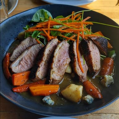 20% off all Food items from 5-6pm every Sunday, Monday and Tuesday!