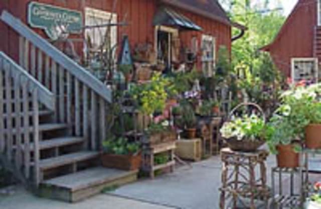 attraction_gardnersCottage.jpg attraction_gardnersCottage.jpg