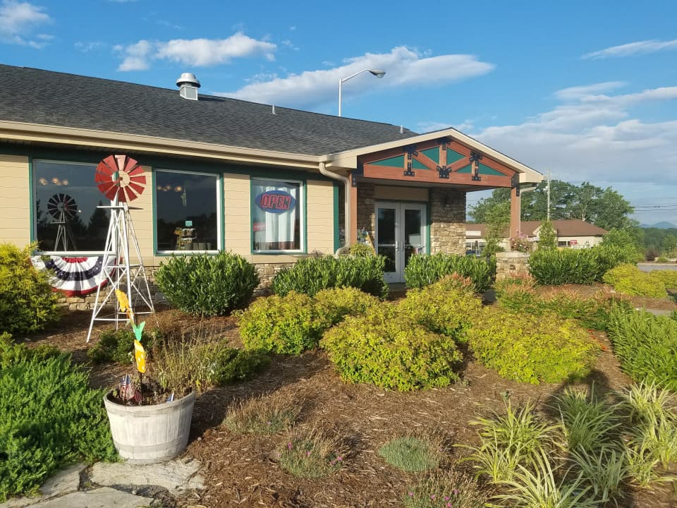 Asheville Restaurant at the Western North Carolina Farmers Market Asheville Restaurant at the Western North Carolina Farmers Market