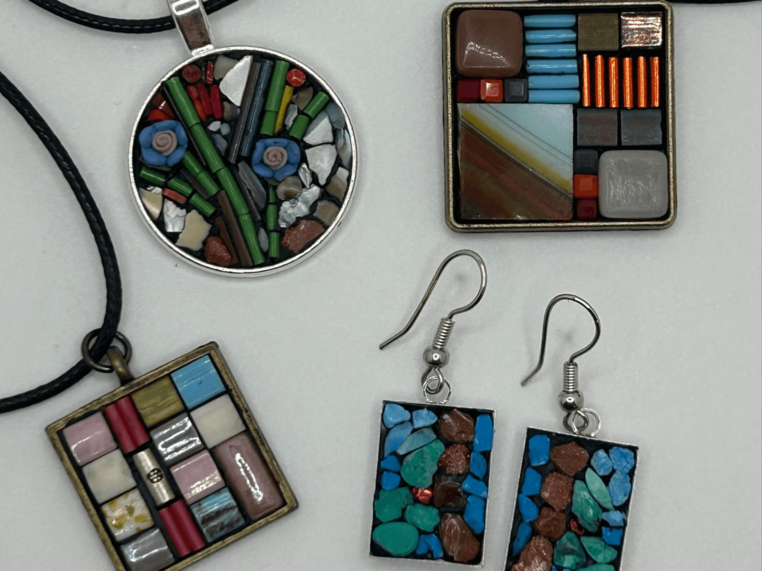 Original mosaics by Linda Girardi Original mosaics by Linda Girardi