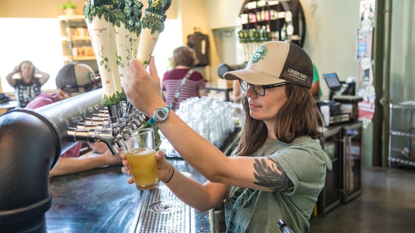 Beer pour at Green Man Brewery / Photo: Jared Kay