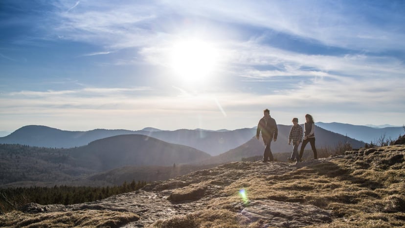 Family hiking Black Balsam Knob in winter / Photo: Jared Kay