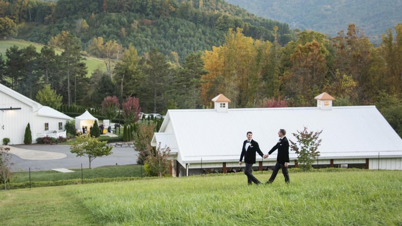 Wedding at Chestnut Ridge by Jessica Merithew Photography